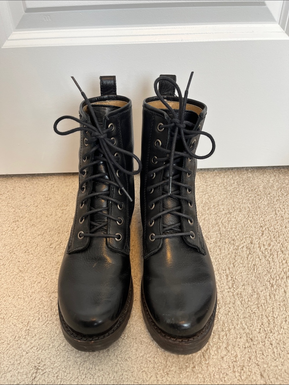 FRYE Black Lace-Up Leather Women’s Combat Boots